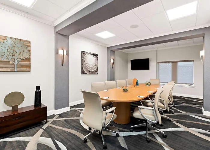 Best Western Plus Concordville Hotel